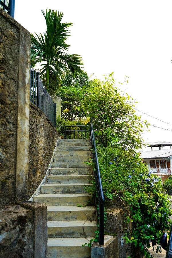The Bbc Cheliyan Villa 康提 外观 照片