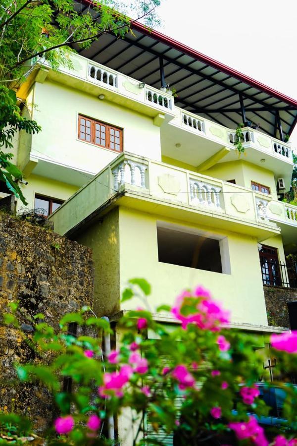 The Bbc Cheliyan Villa 康提 外观 照片
